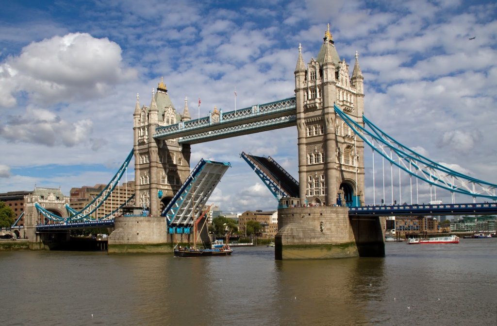Tower Bridge em Londres Tower Bridge em Londres