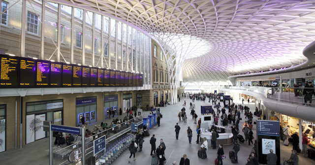 Estação King Cross em Londres Estação King Cross em Londres