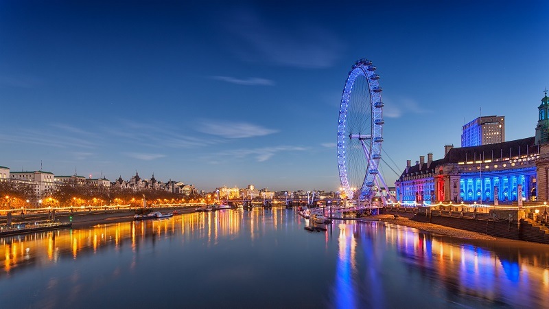 London Eye em Londres à noite London Eye em Londres à noite