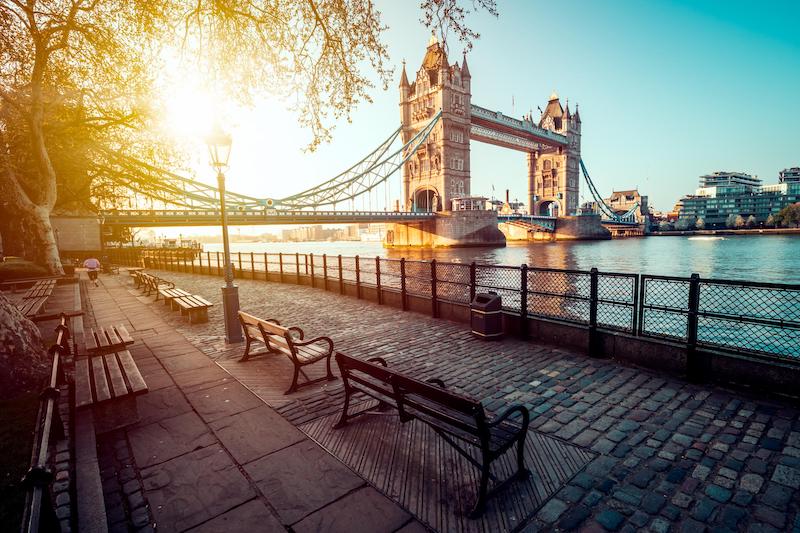 Como transferir dinheiro para Londres Como transferir dinheiro para Londres